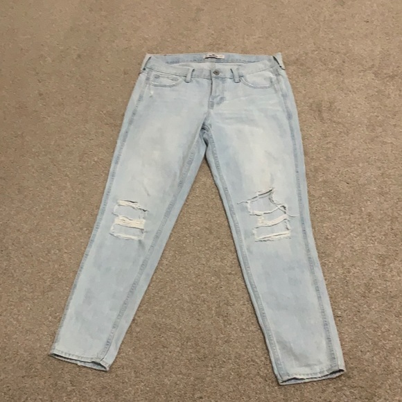 Hollister Distressed Boyfriend Jeans - Picture 2 of 5